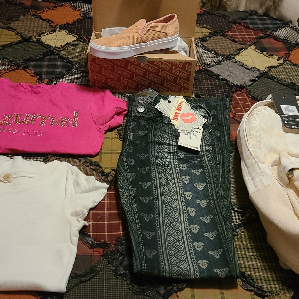Junior Buddle Clothes & Shoe
